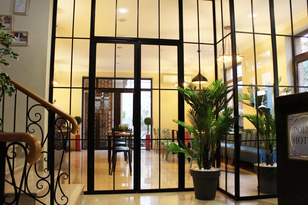 Point Hotel